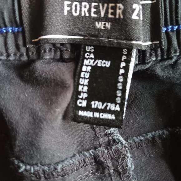 Black Sweatpants from Forever 21 (Male, Small) - Picture 3 of 5